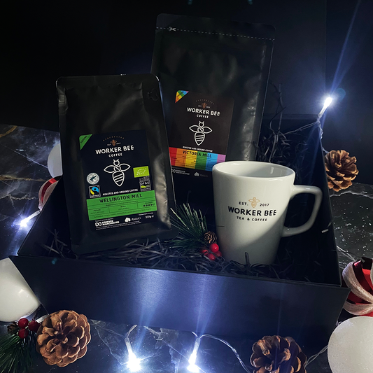 Ground Victoria & Wellington Coffee with Mug Gift Box